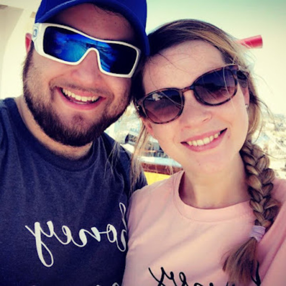 Meet your Posher, Stephanie - Picture 1 of 1